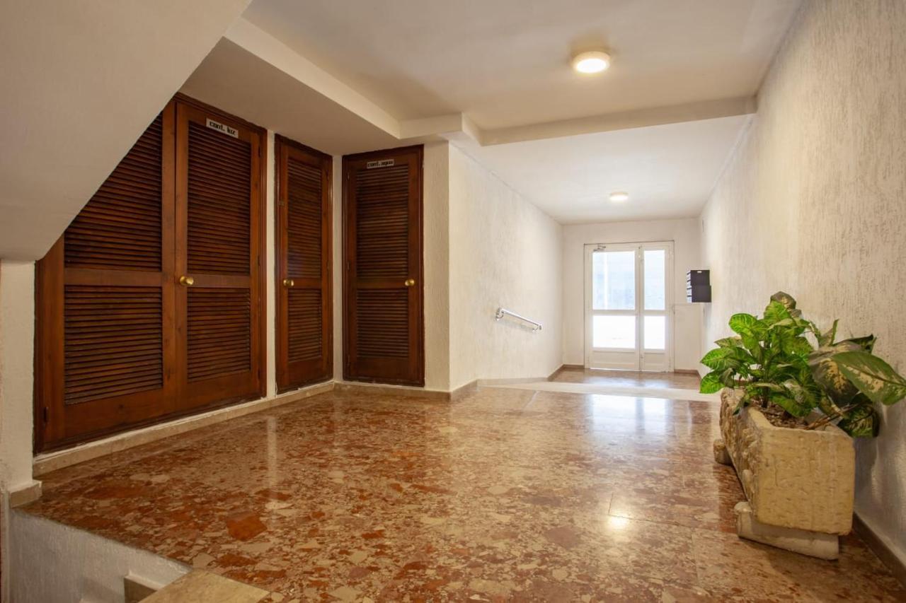 Smartnest 2 Bedroom Apartment In Altea Centrally Located Near Beach Екстериор снимка
